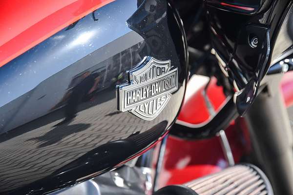 2021 Harley-Davidson Road Glide Special 114 (FLTRXS) Touring