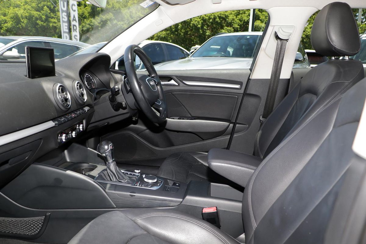 2015 Audi A3 Attraction 8V