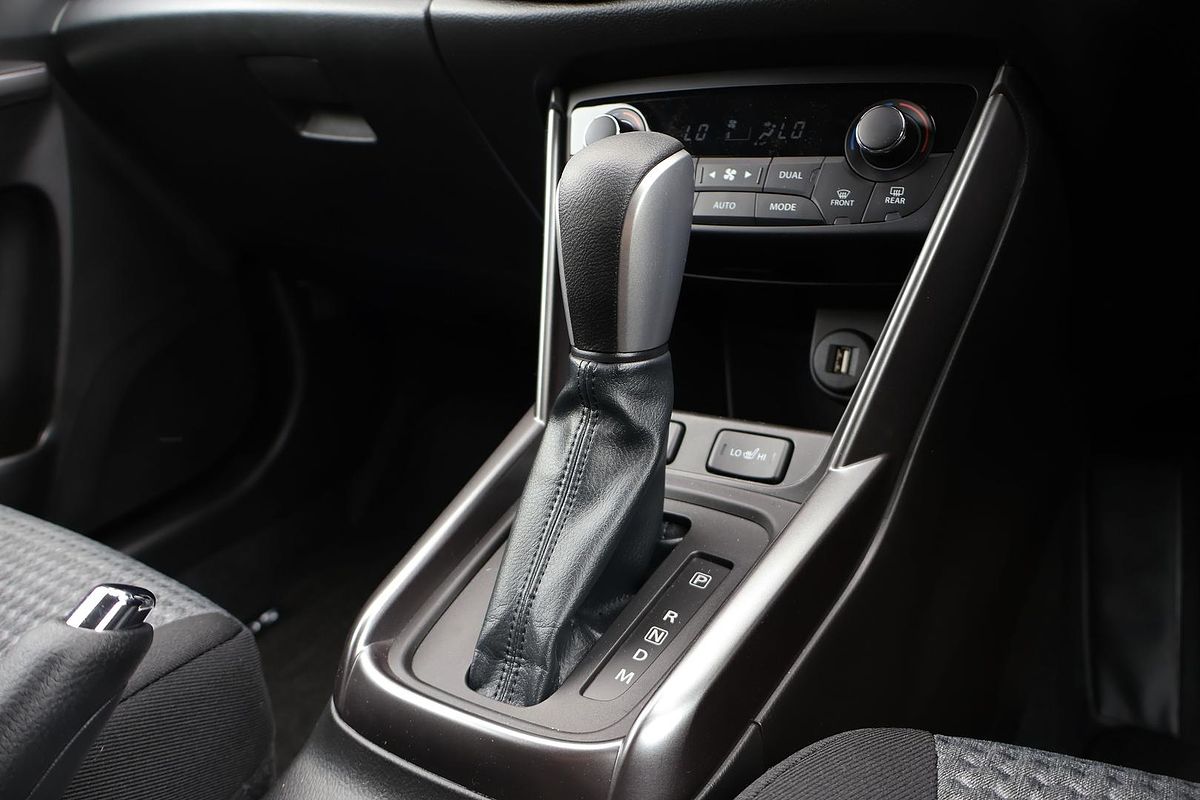 2024 Suzuki S-Cross JYB