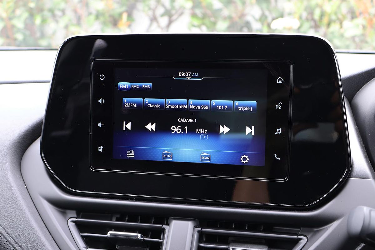 2024 Suzuki S-Cross JYB