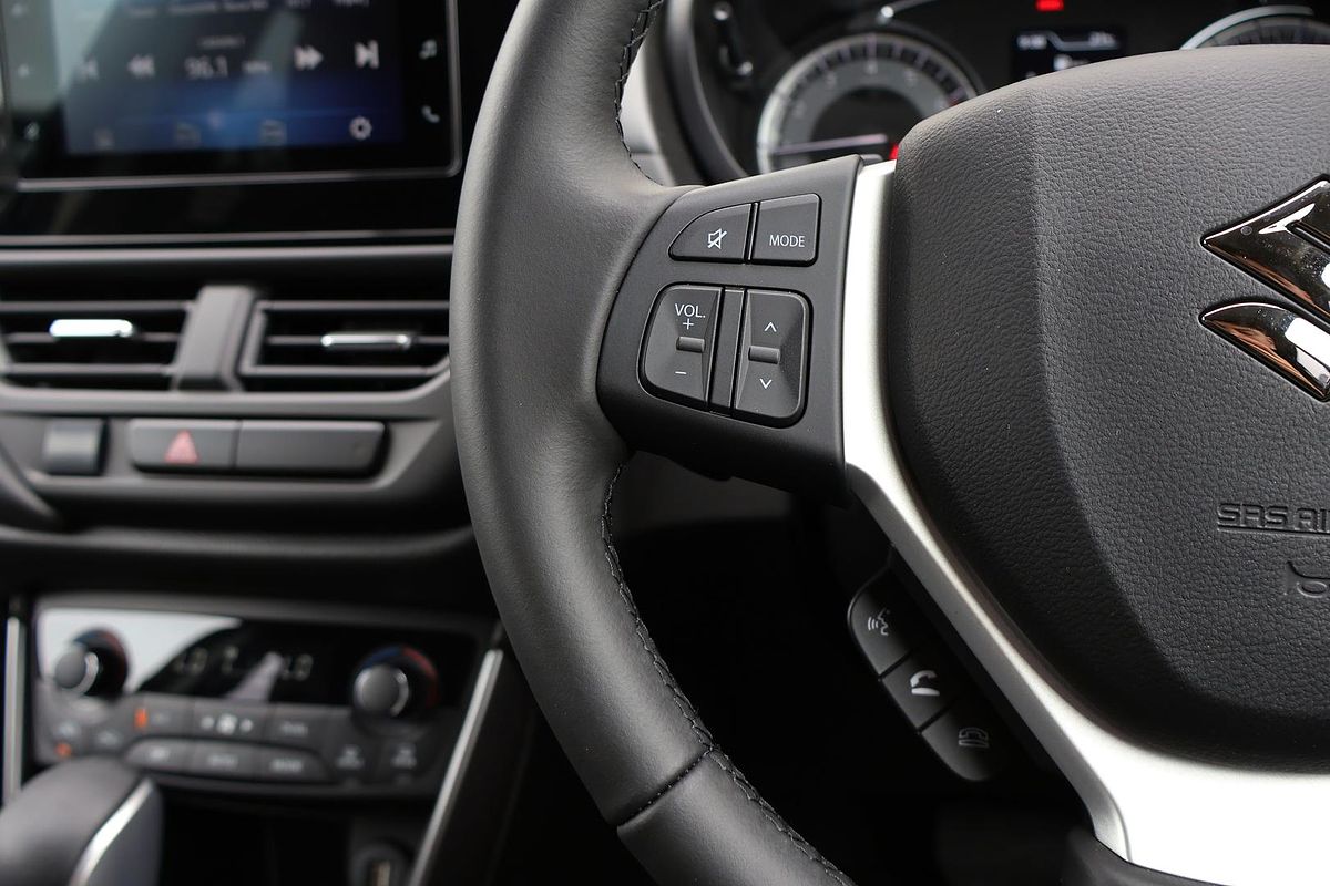 2024 Suzuki S-Cross JYB