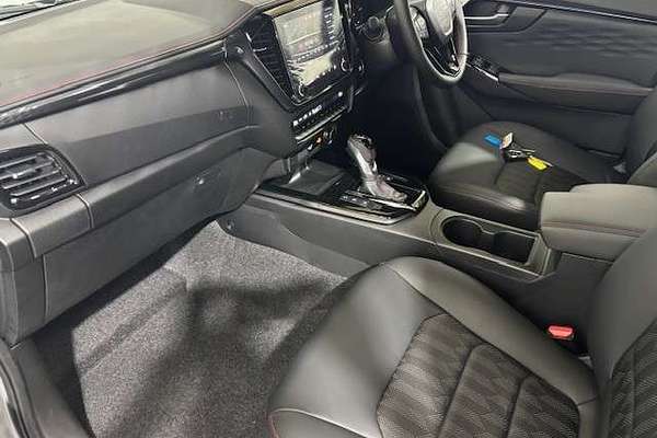 2025 Isuzu D-MAX X-TERRAIN 4X4