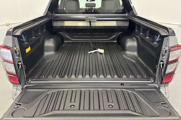 2025 Isuzu D-MAX X-TERRAIN 4X4