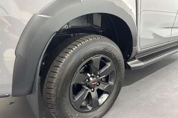 2025 Isuzu D-MAX X-TERRAIN 4X4