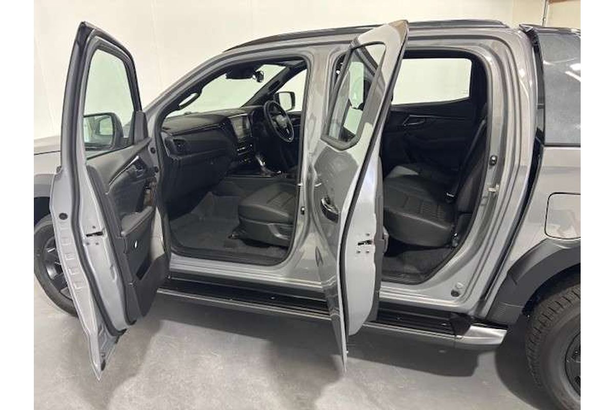 2025 Isuzu D-MAX X-TERRAIN 4X4