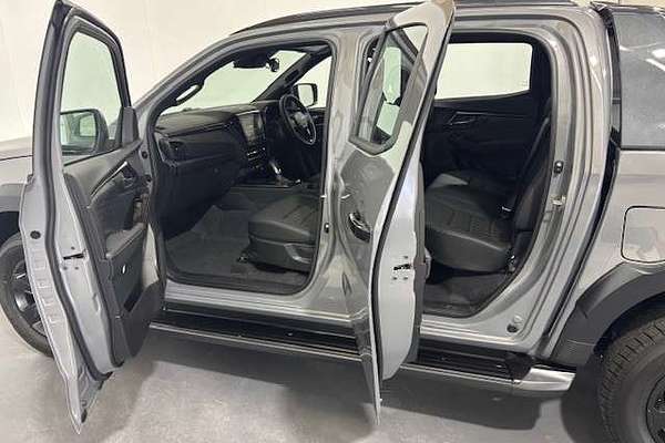 2025 Isuzu D-MAX X-TERRAIN 4X4