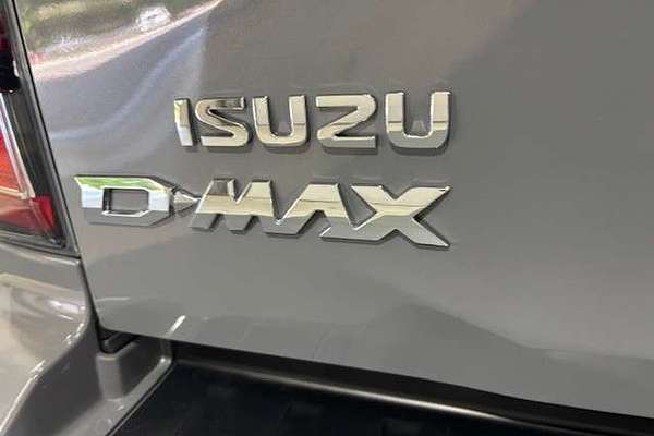 2025 Isuzu D-MAX X-TERRAIN 4X4