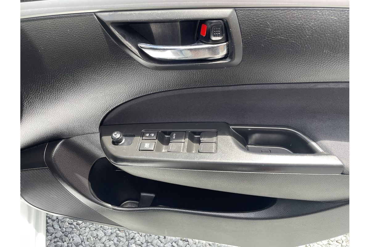 2011 Suzuki Swift GL FZ