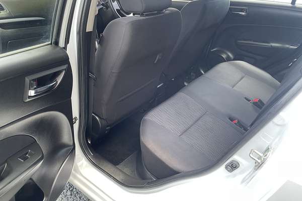 2011 Suzuki Swift GL FZ