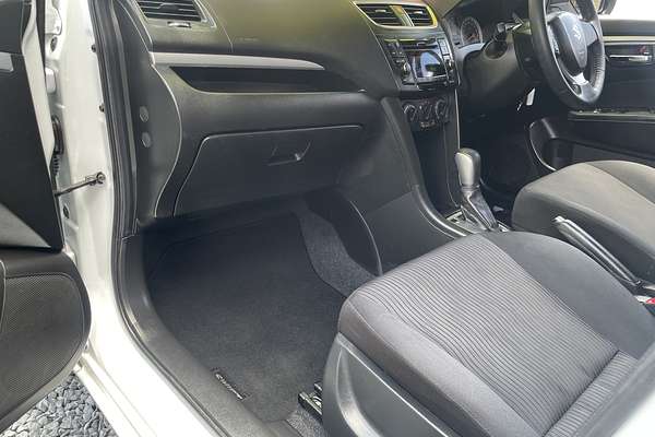 2011 Suzuki Swift GL FZ