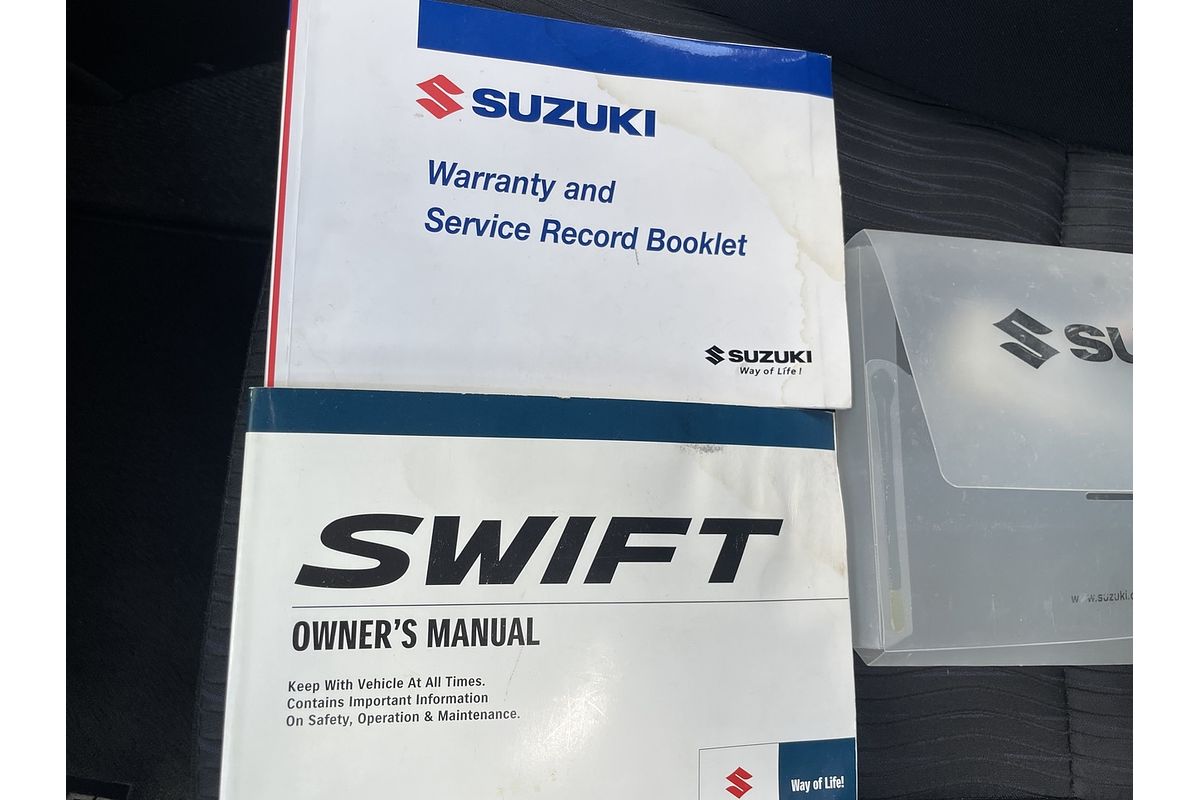 2011 Suzuki Swift GL FZ