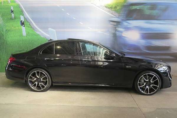 2017 Mercedes-Benz AMG GT E43