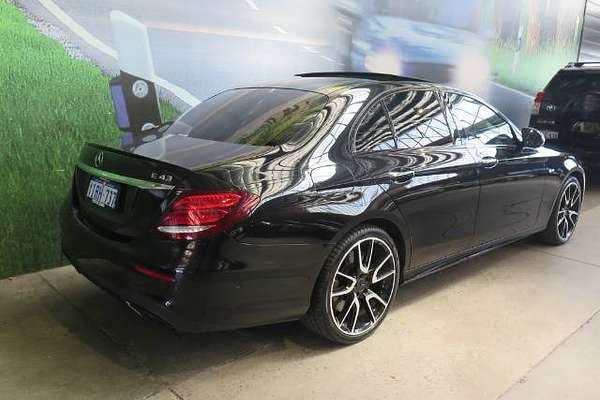 2017 Mercedes-Benz AMG GT E43