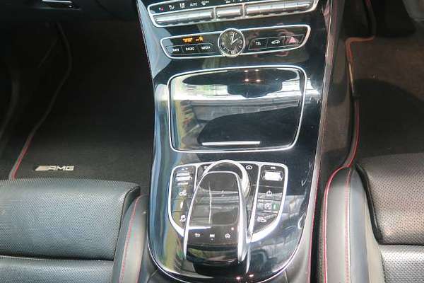 2017 Mercedes-Benz AMG GT E43