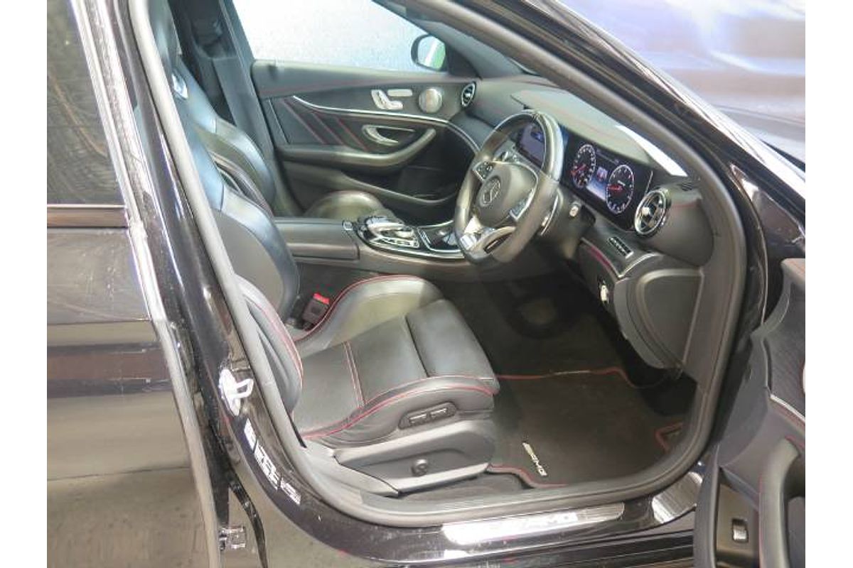 2017 Mercedes-Benz AMG GT E43