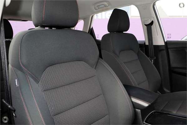 2021 MG HS Core SAS23