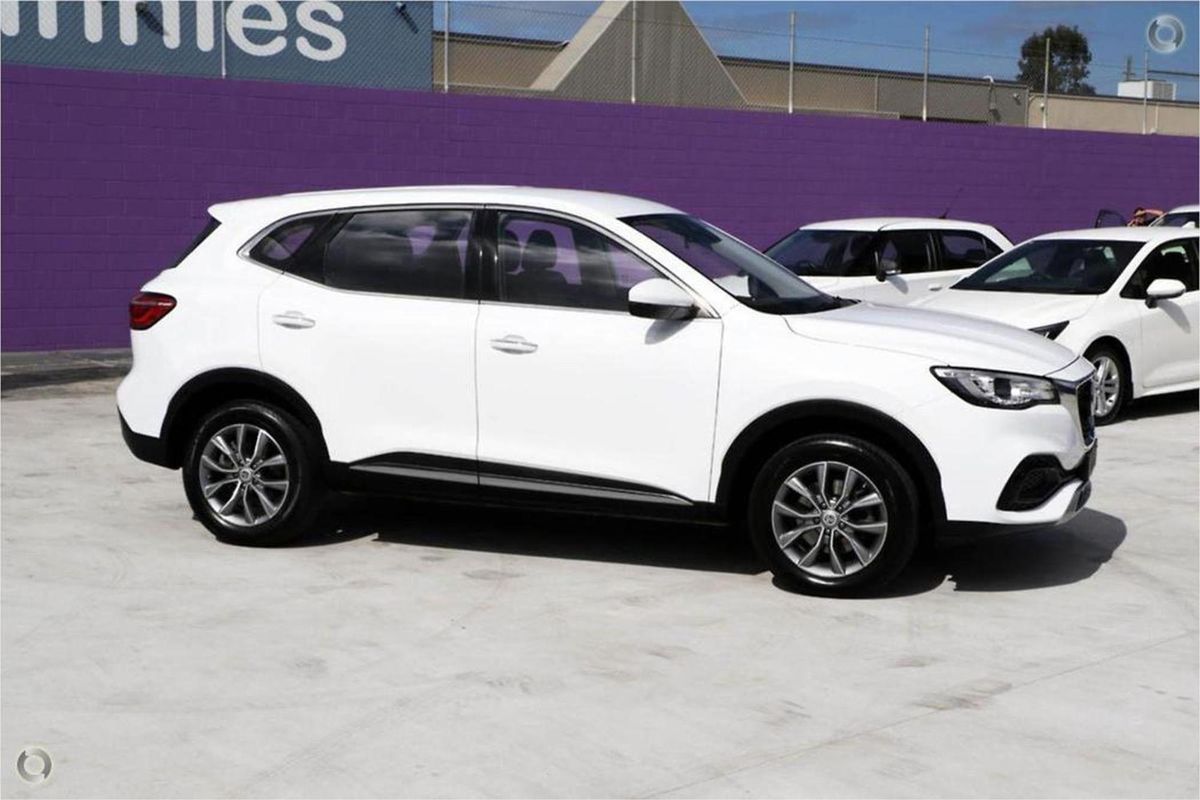 2021 MG HS Core SAS23