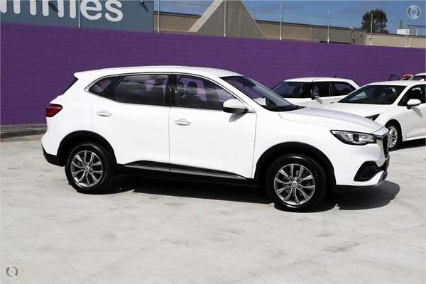 2021 MG HS Core SAS23