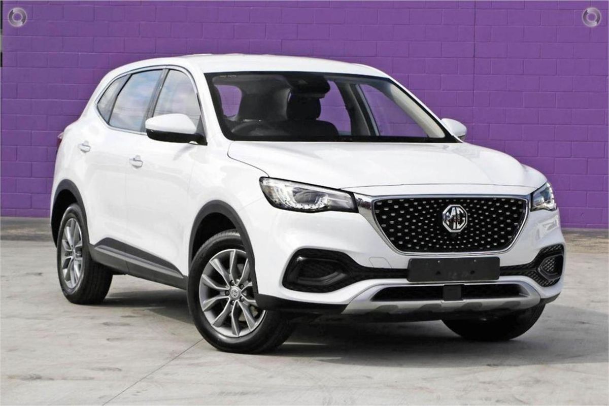 2021 MG HS Core SAS23