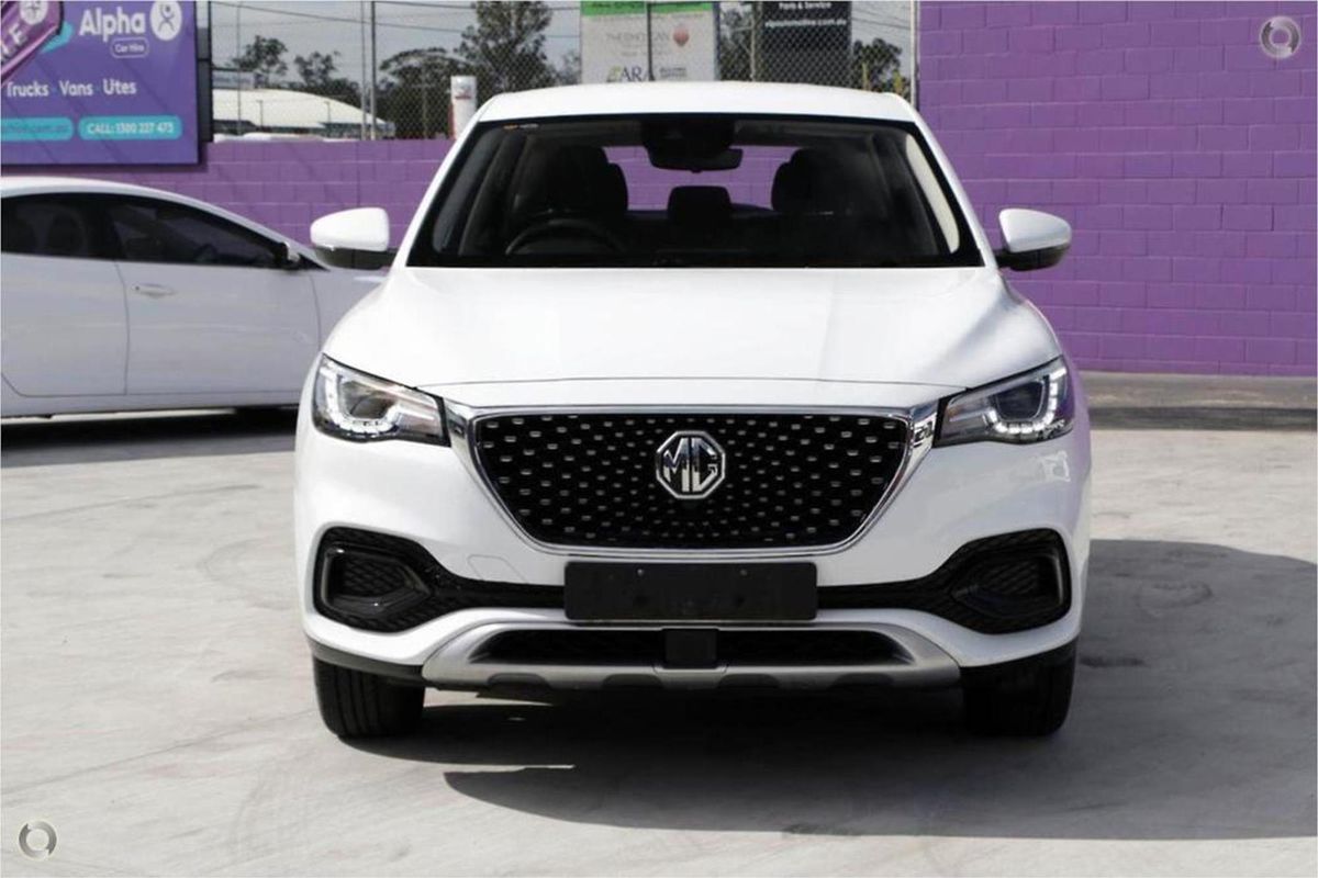 2021 MG HS Core SAS23