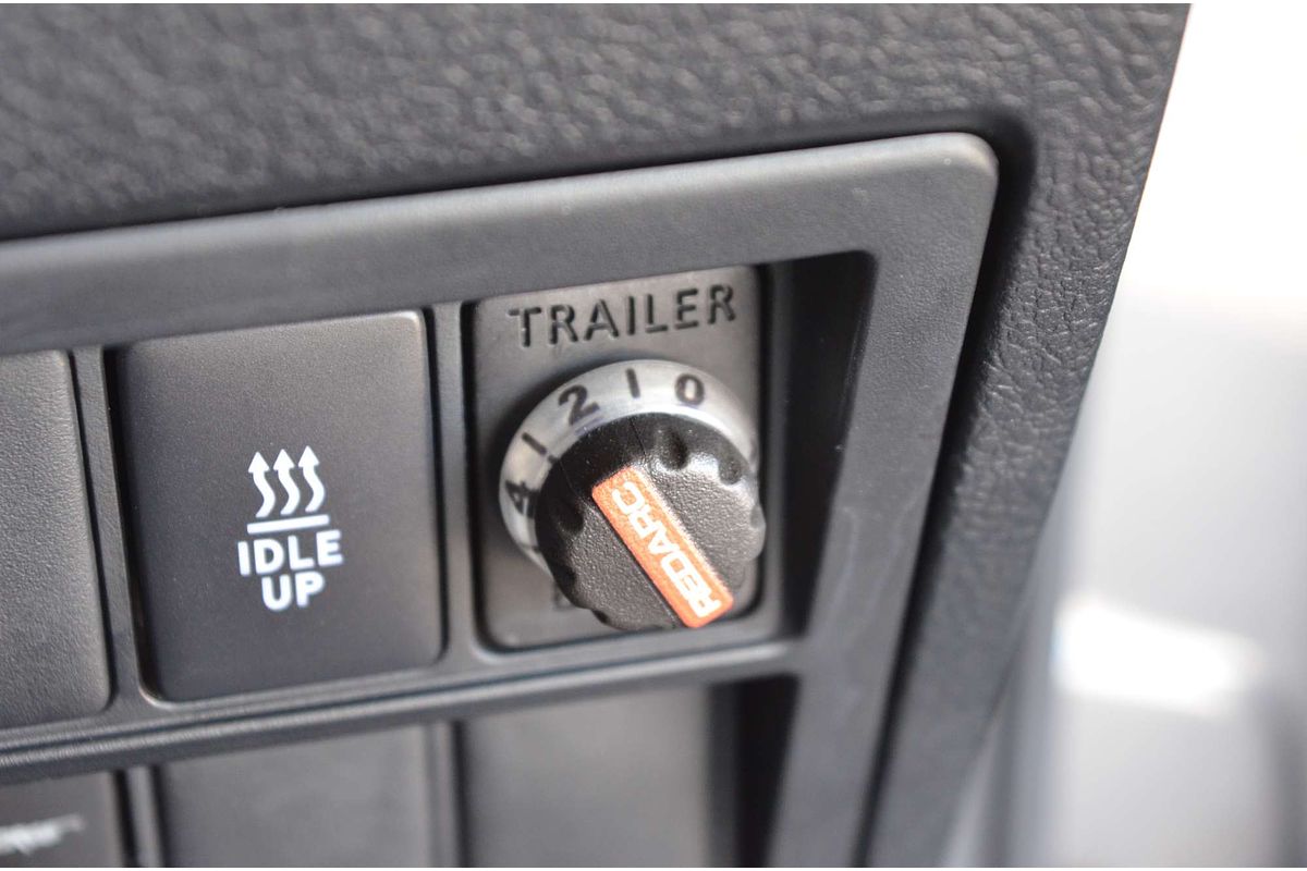 2017 Toyota Hilux SR5 GUN126R 4X4