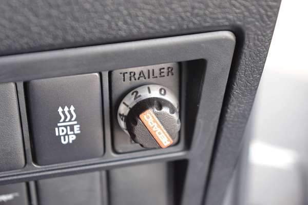 2017 Toyota Hilux SR5 GUN126R 4X4