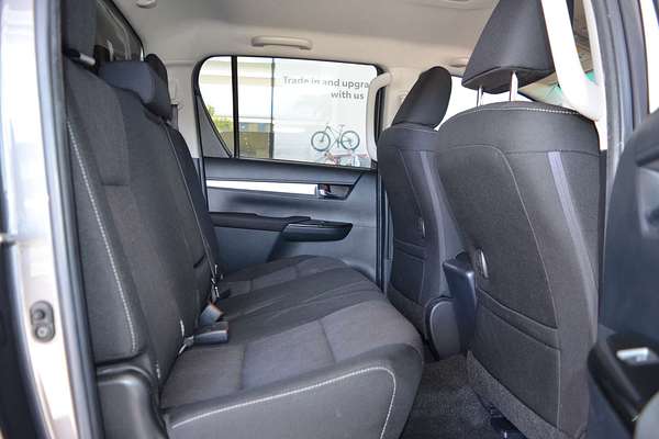 2017 Toyota Hilux SR5 GUN126R 4X4
