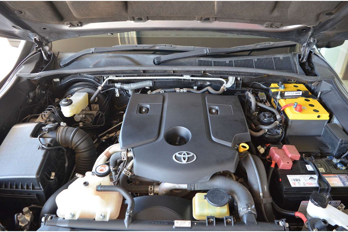 2017 Toyota Hilux SR5 GUN126R 4X4