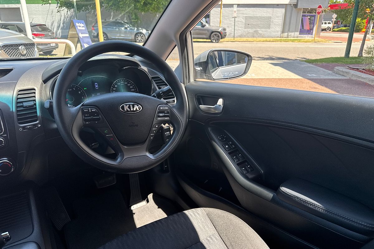 2016 Kia Cerato S YD