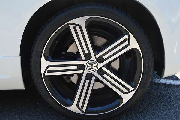 2016 Volkswagen Scirocco R 1S