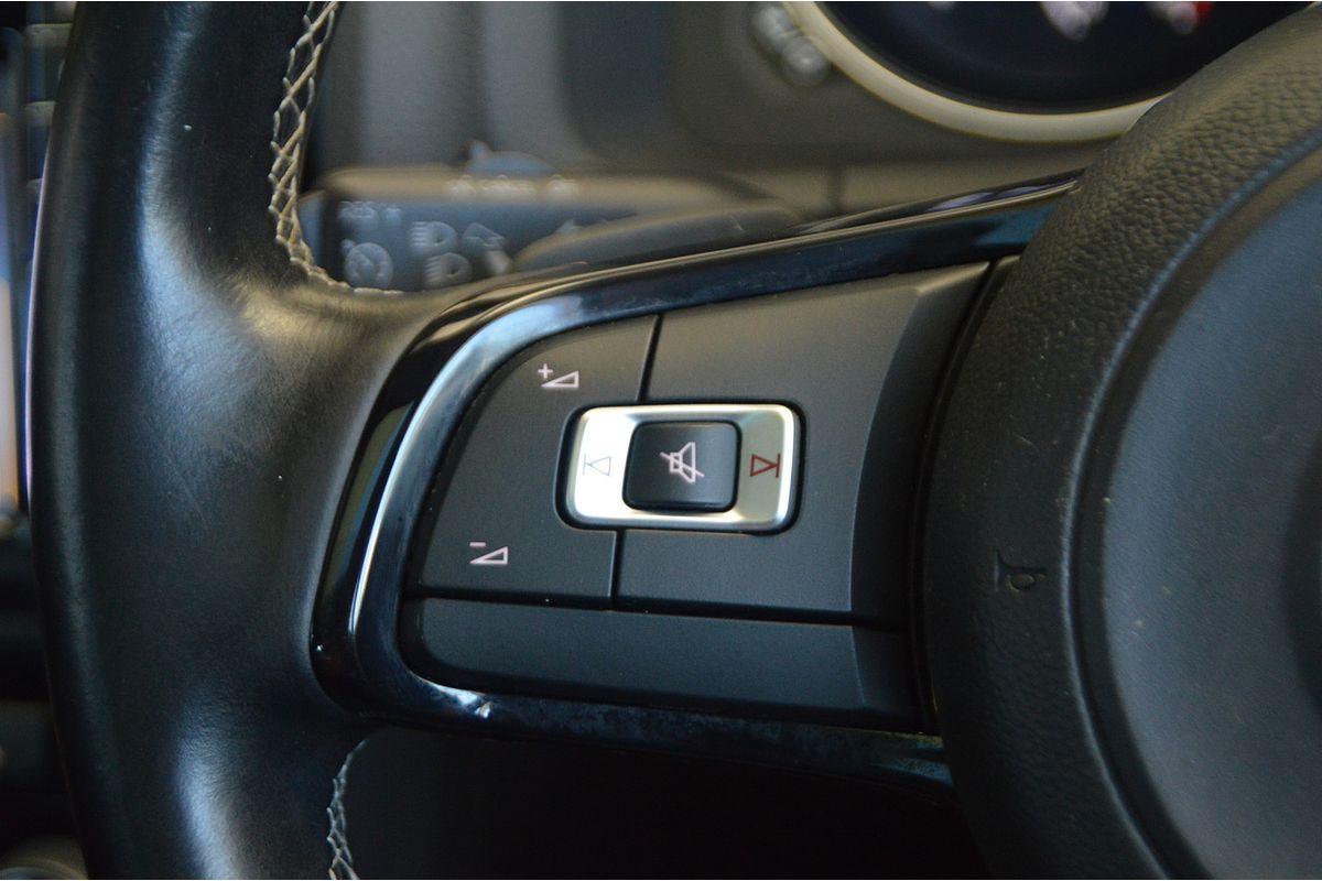 2016 Volkswagen Scirocco R 1S