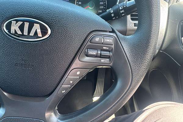 2016 Kia Cerato S YD
