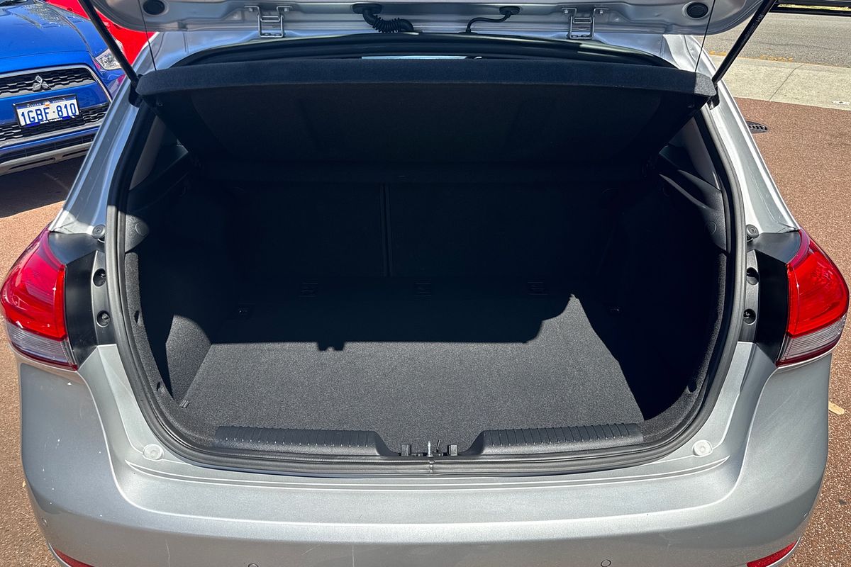 2016 Kia Cerato S YD