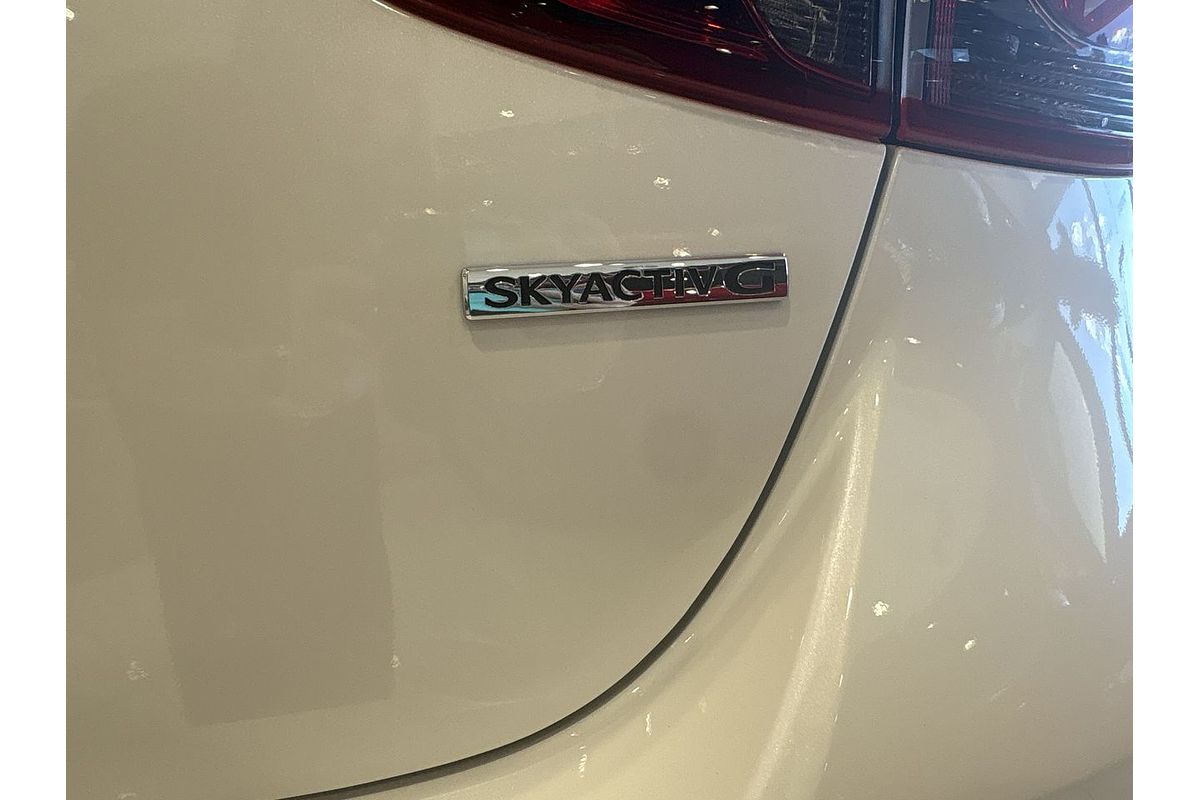 2025 Mazda 2 G15 Evolve DJ Series