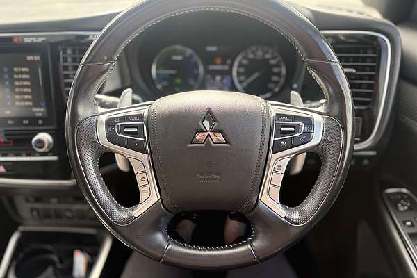 2019 Mitsubishi Outlander PHEV Exceed ZL