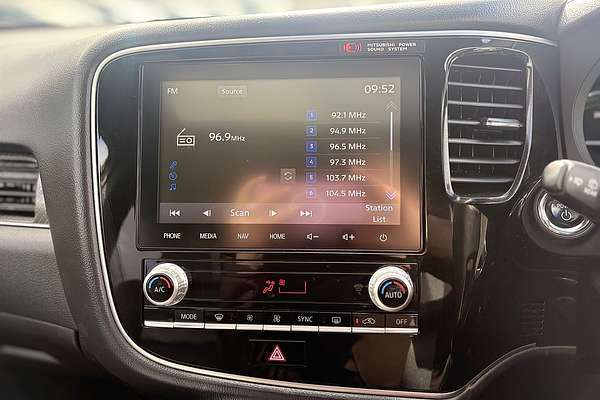 2019 Mitsubishi Outlander PHEV Exceed ZL