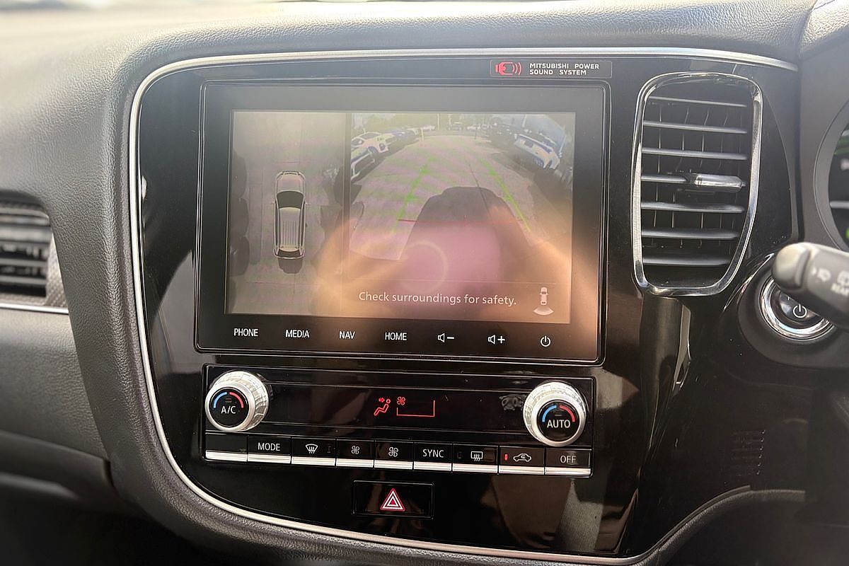 2019 Mitsubishi Outlander PHEV Exceed ZL