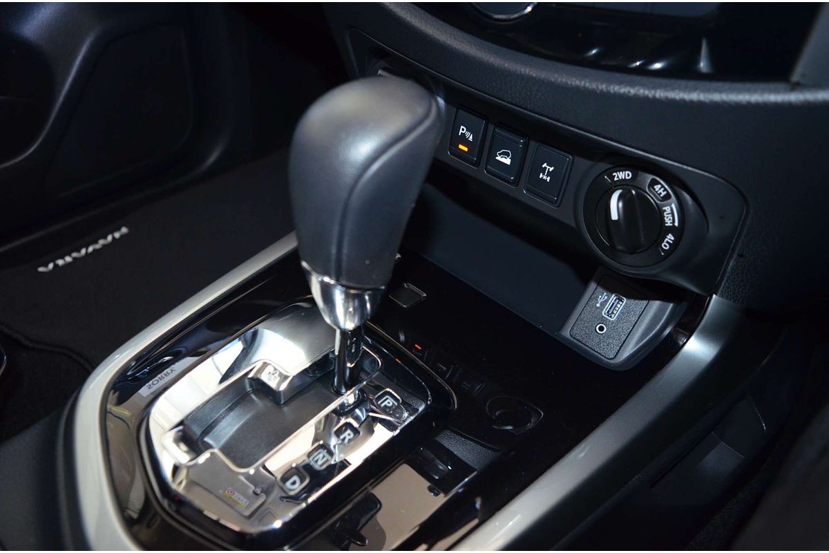 2023 Nissan Navara ST-X D23 4X4