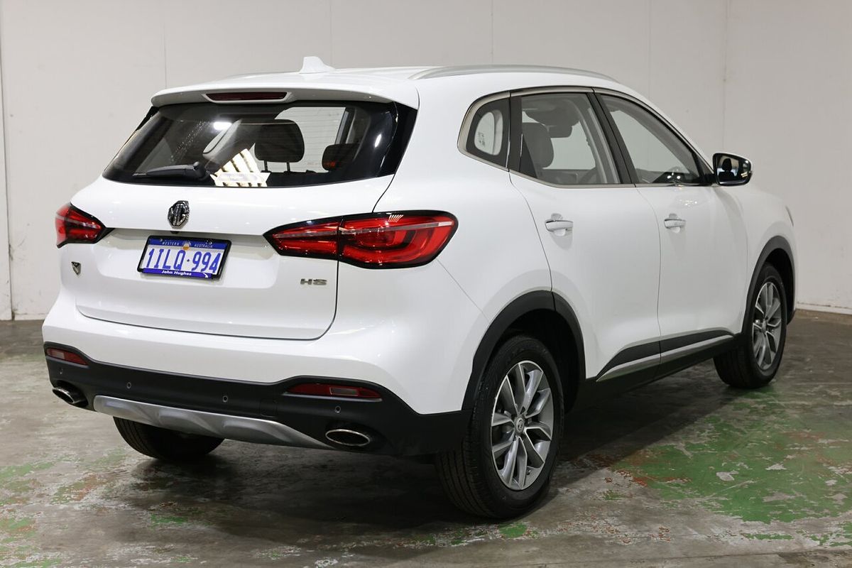 2024 MG HS Vibe SAS23