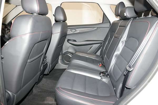 2024 MG HS Vibe SAS23