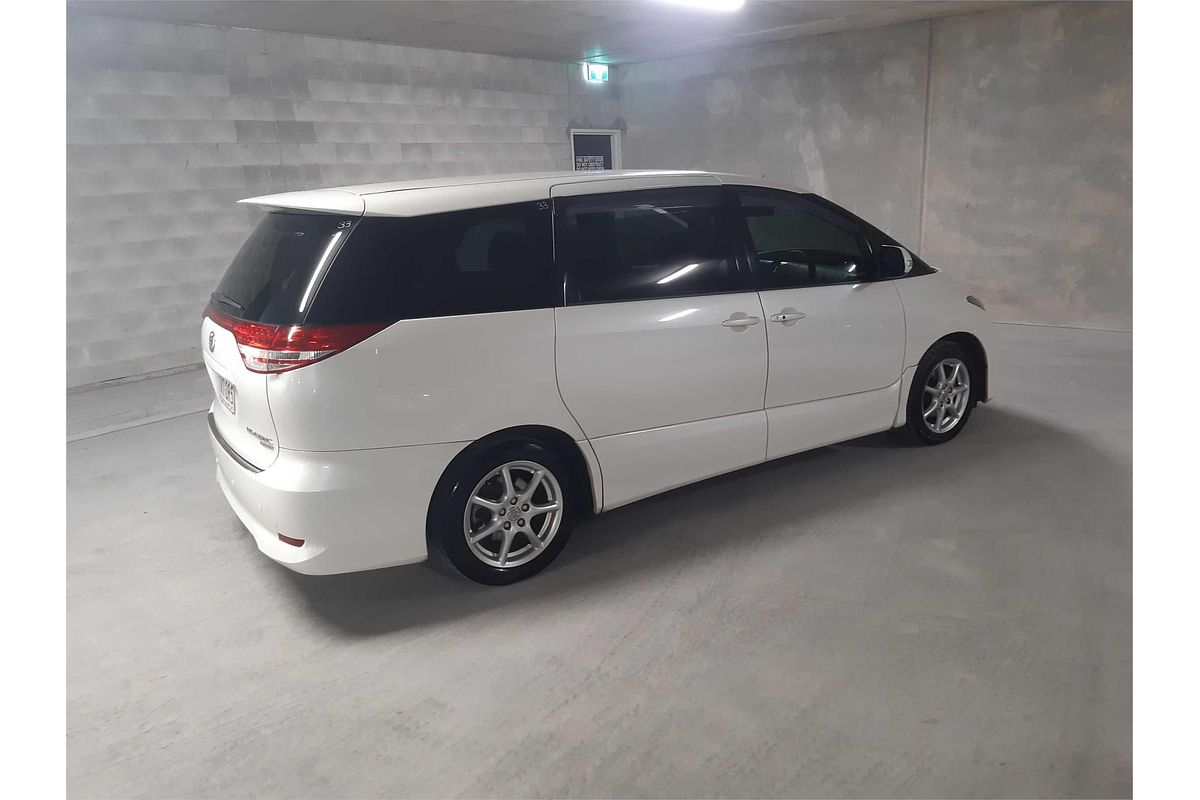 2006 Toyota Estima