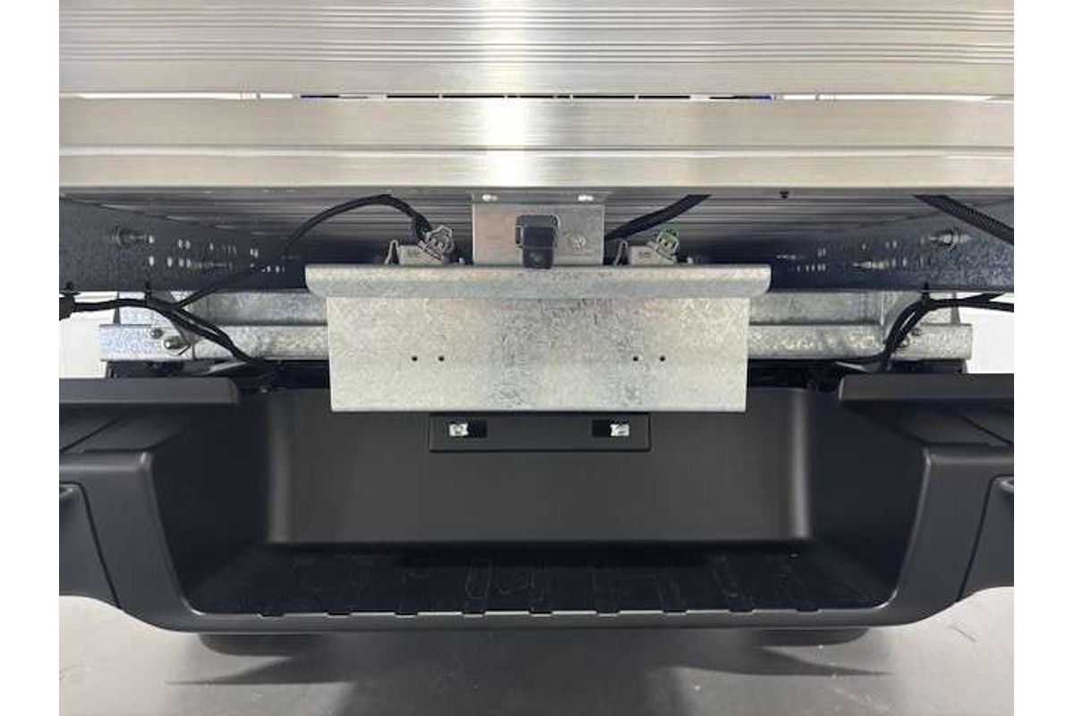 2025 Isuzu D-MAX SX  4X4