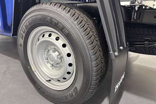 2025 Isuzu D-MAX SX  4X4