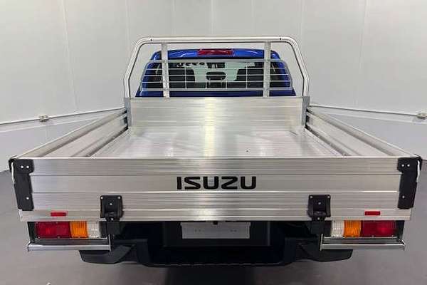 2025 Isuzu D-MAX SX  4X4