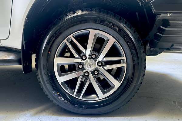 2018 Toyota Hilux SR5 GUN126R 4X4