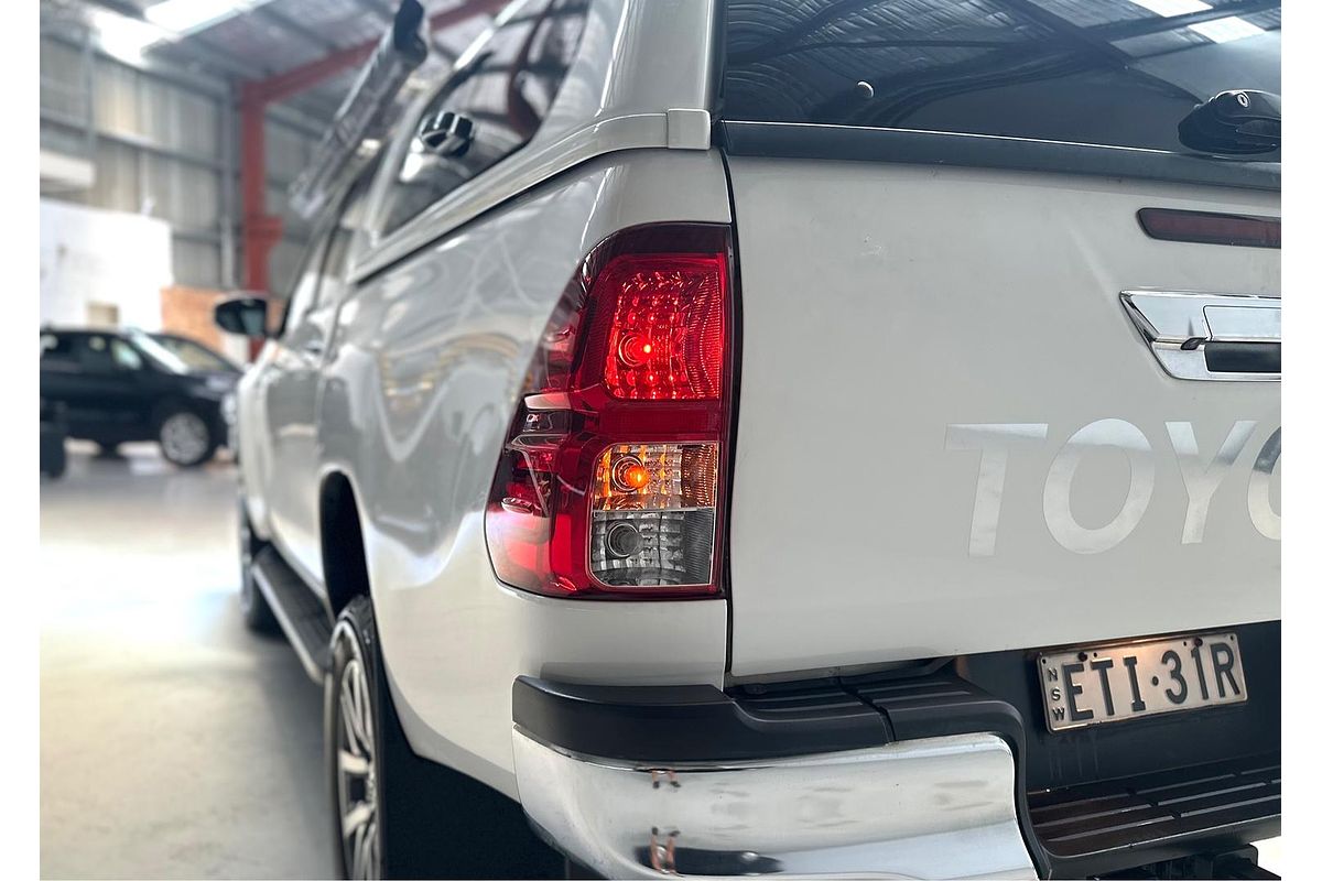 2018 Toyota Hilux SR5 GUN126R 4X4