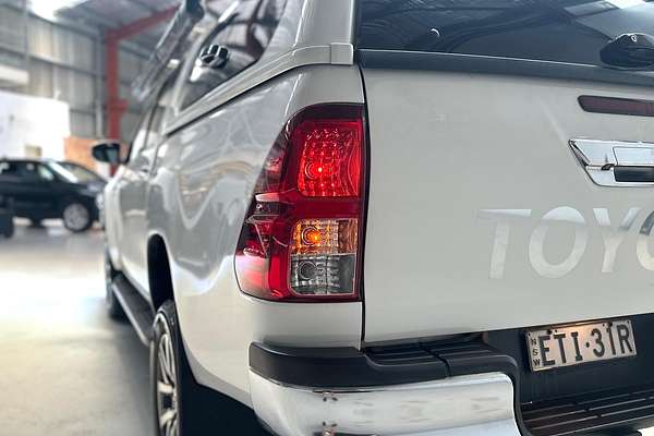 2018 Toyota Hilux SR5 GUN126R 4X4