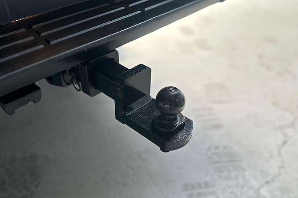 2018 Toyota Hilux SR5 GUN126R 4X4