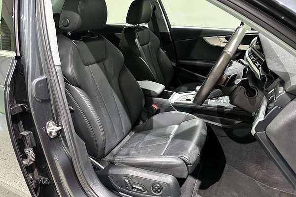 2019 Audi A4 40 TFSI S line B9