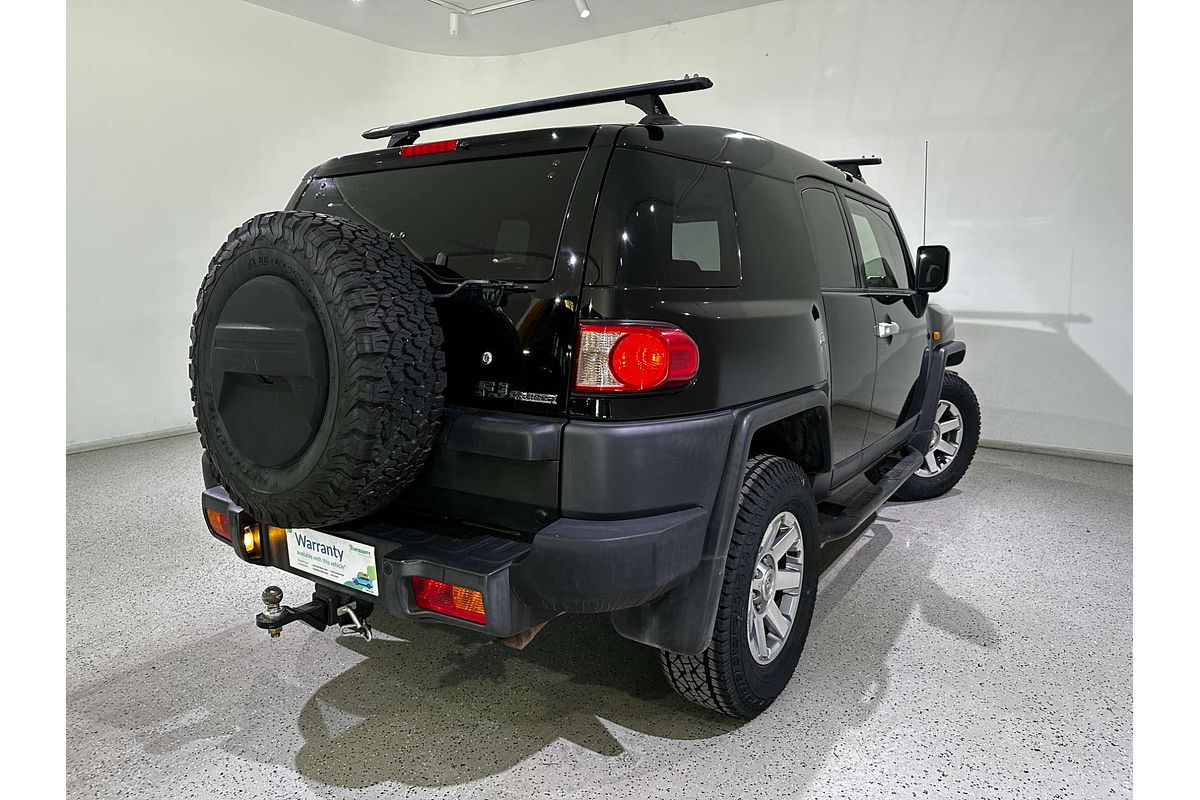 2015 Toyota FJ Cruiser  GSJ15R